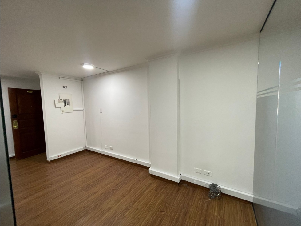 ARRIENDO OFICINAS CHICO