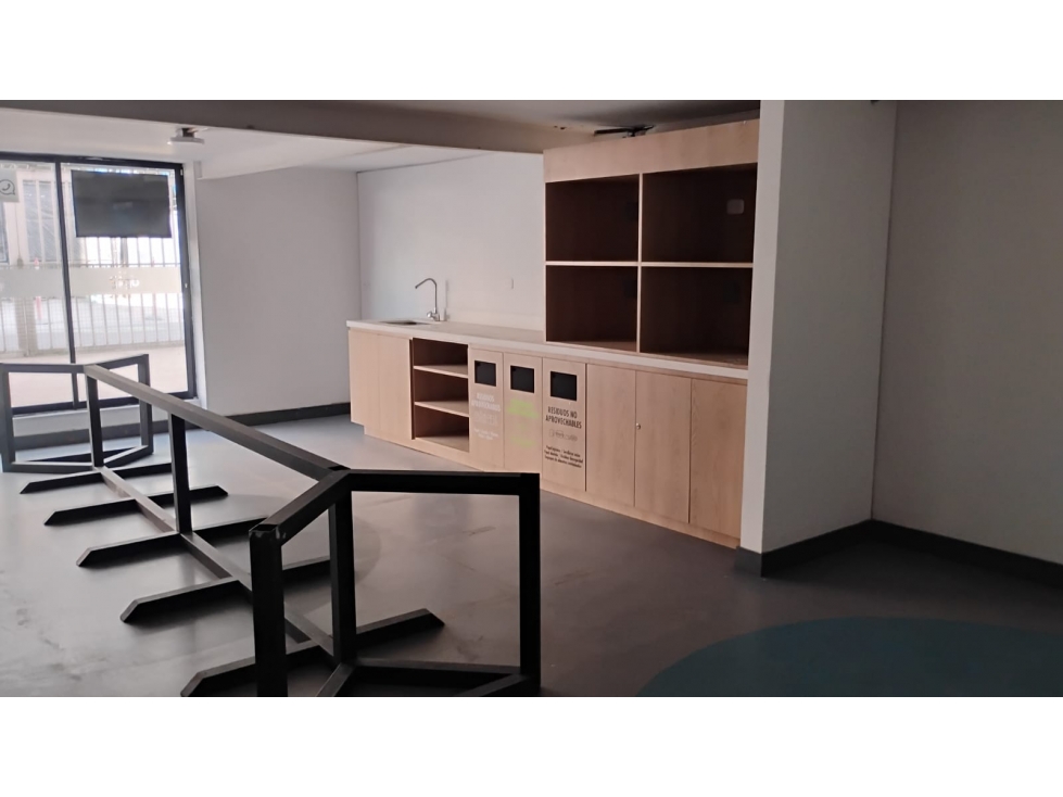 ARRIENDO CASA OFICINAS EN EL LAGO — foto 4
