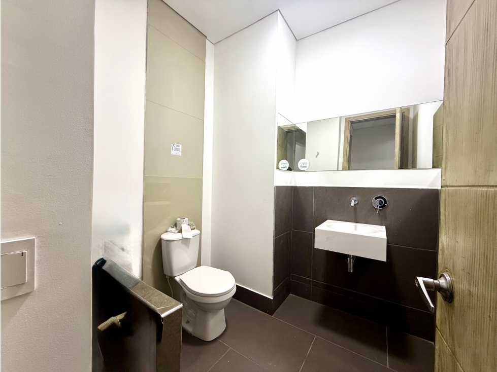 LOCAL COMERCIAL EN ARRIENDO CALLE 116 — foto 6