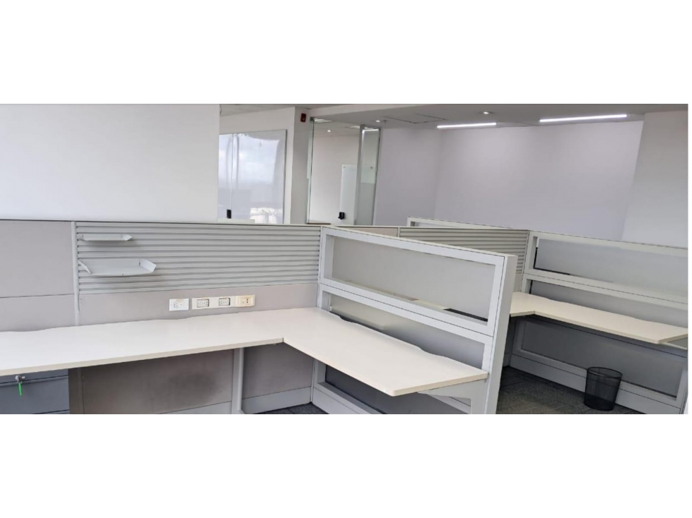 ARRIENDO OFICINAS AMOBLADAS BARRIO EL NOGAL - 5