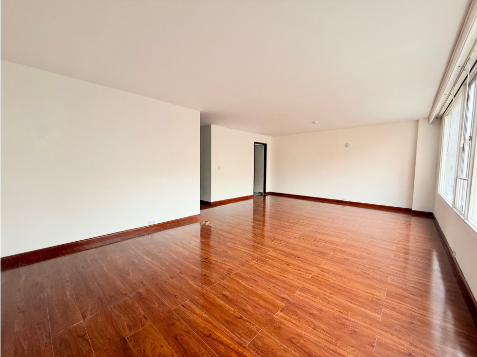 APARTAMENTO EN ARRIENDO CHICO - 2