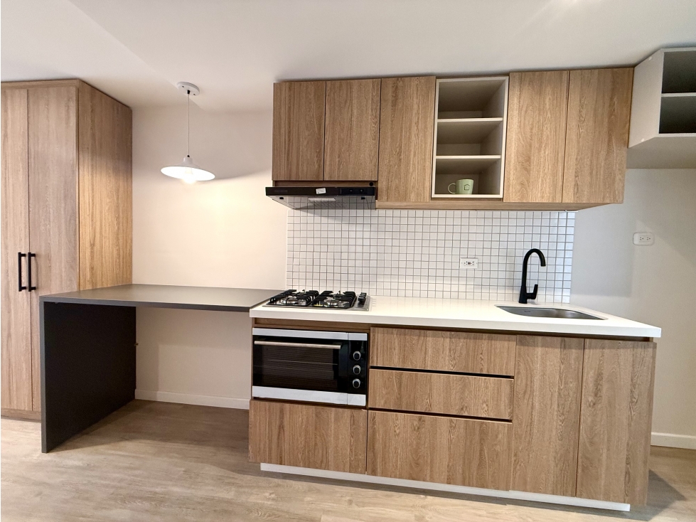 ARRIENDA APARTAESTUDIO NOVO CANDELARIA — foto 4