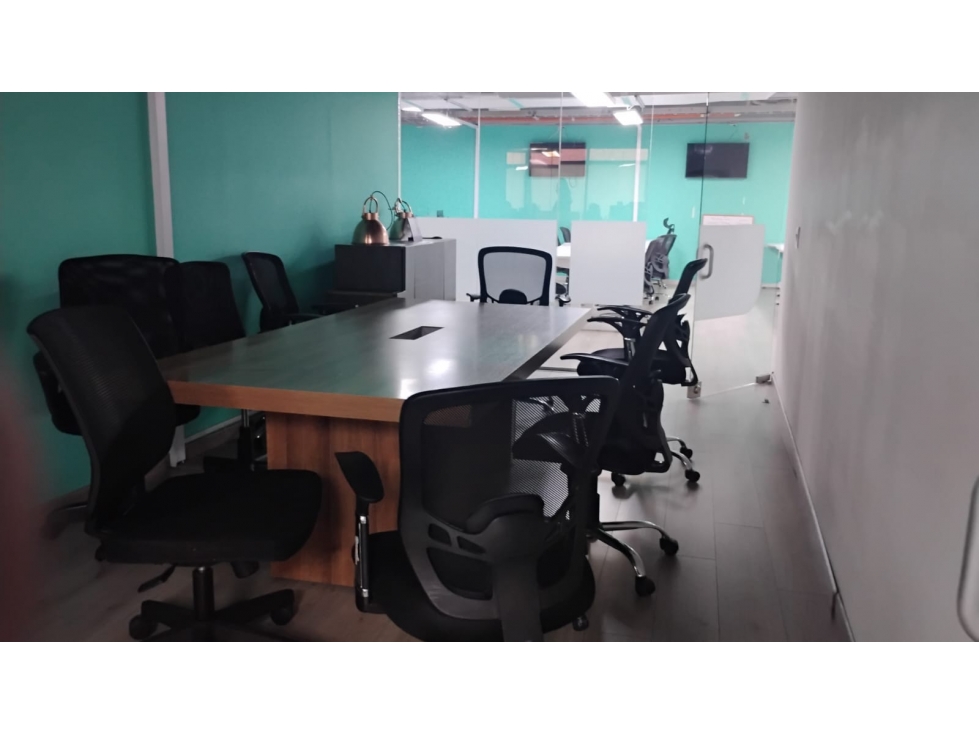 ARRIENDO OFICINAS BARRIO CHICO