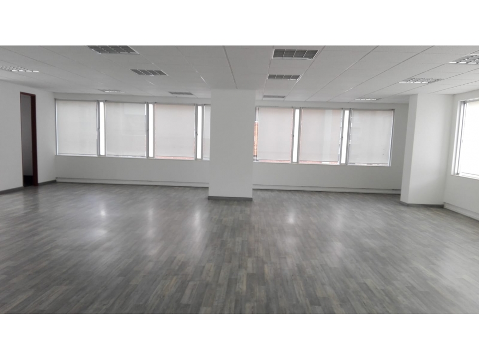 Oficina en Arriendo en Bogotá D.C. - Chico Norte Iii — foto 4