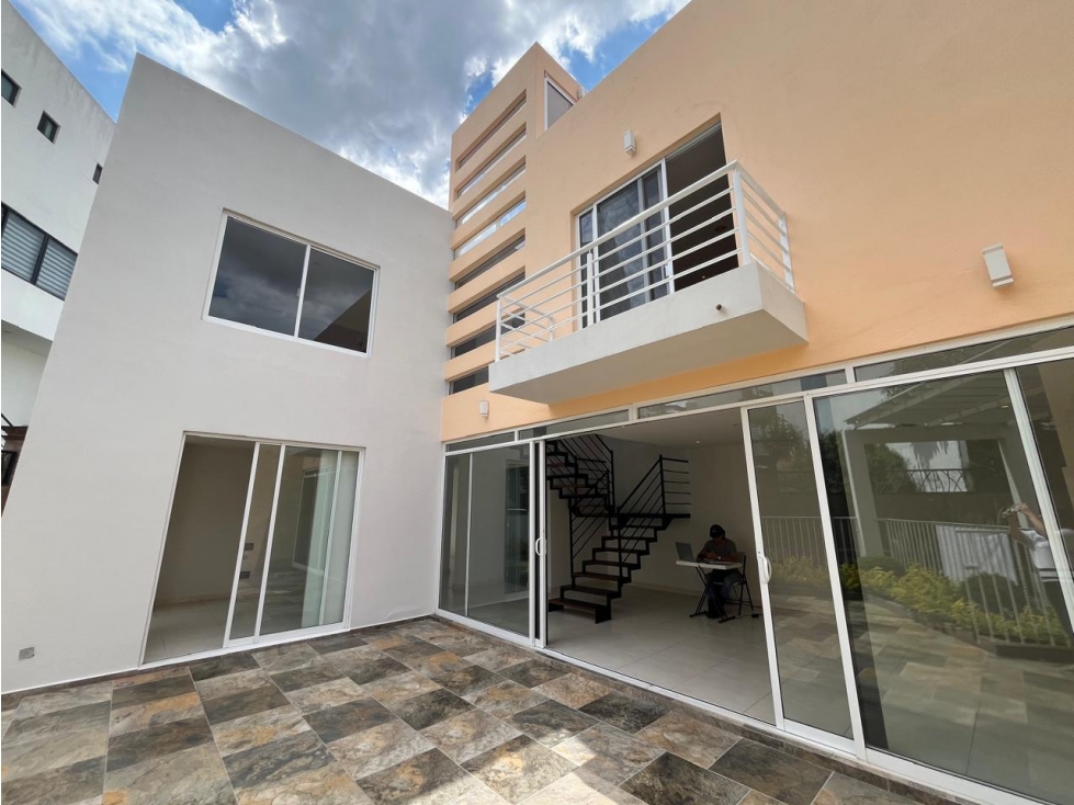 Casa en Venta en Lomas de Angelópolis, Parque Castellana, Puebla.