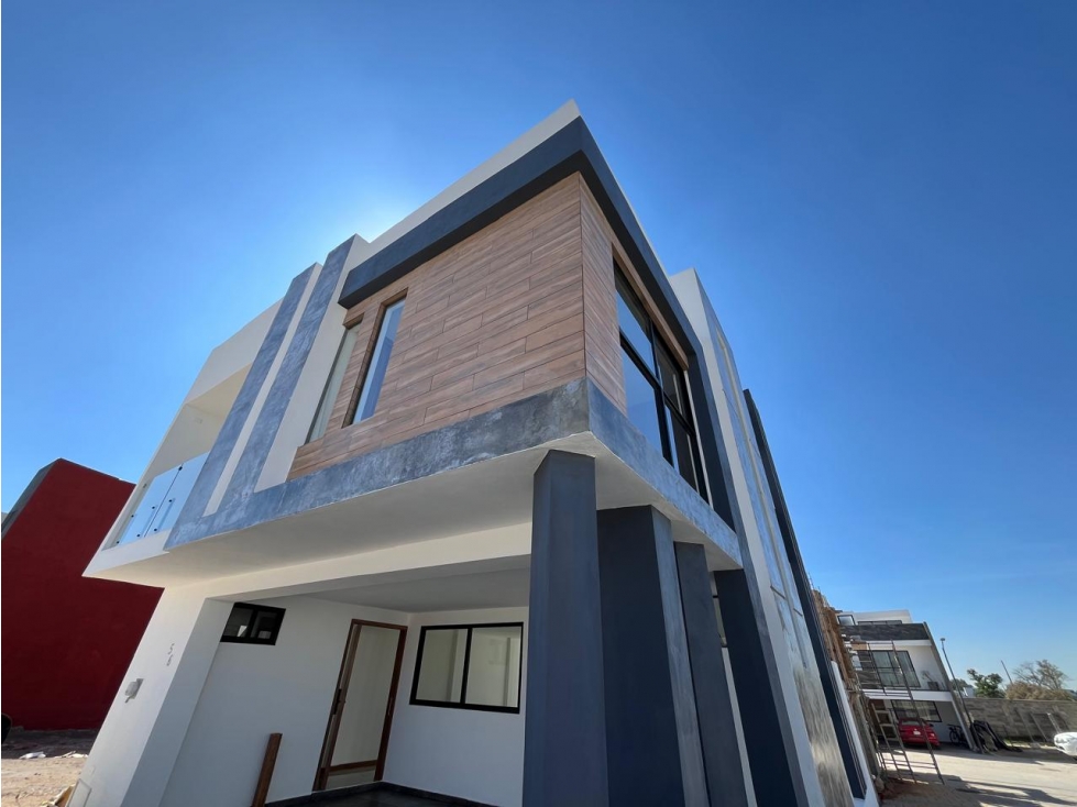 Casa Inteligente en venta en Fraccionamiento Altana, Cholula, Puebla.