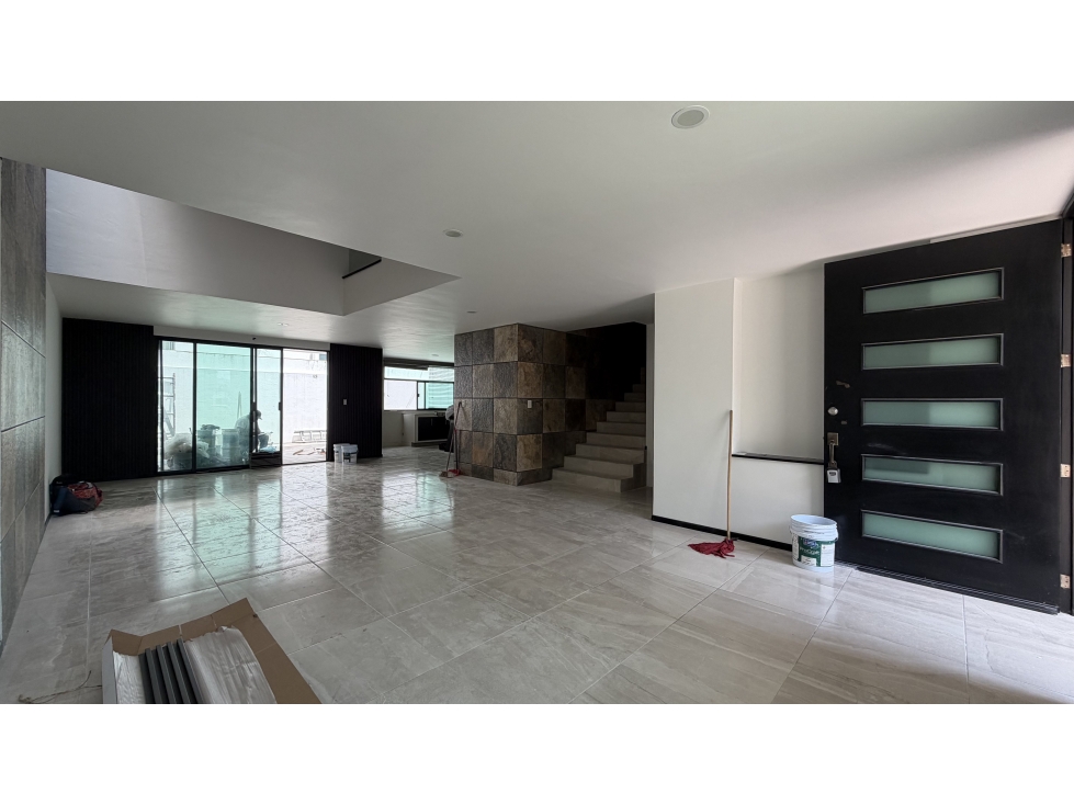 Casa en renta en Parque Guanajuato Lomas Cascatta, Puebla. - 1