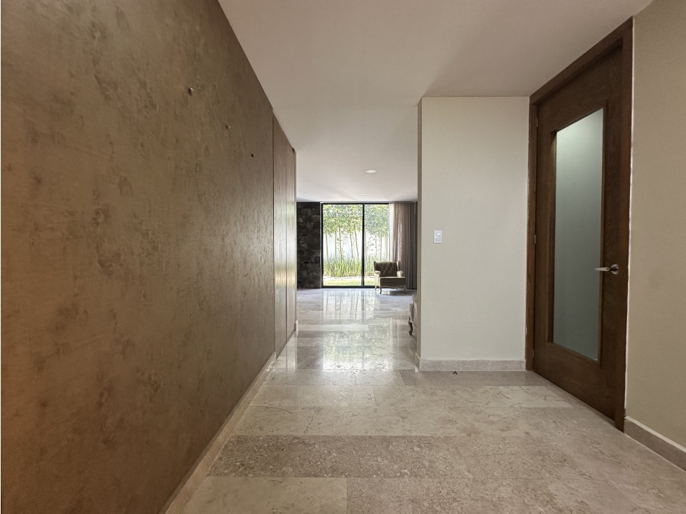 Casa en venta en Parque Baja California, Lomas de Angelópolis, Pue. — foto 2