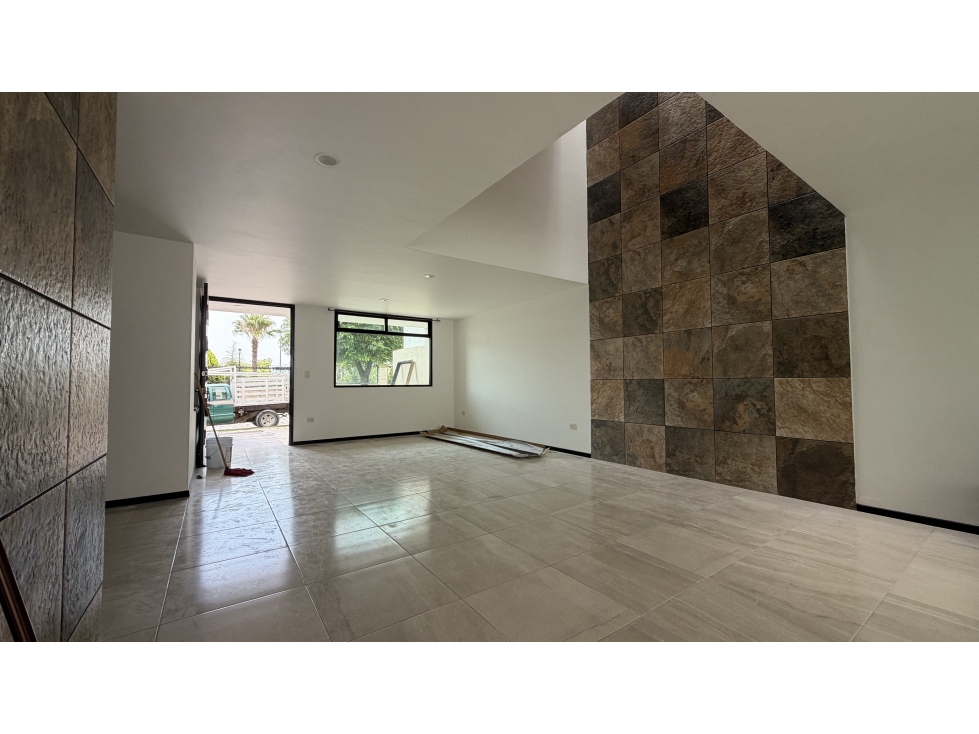 Casa en renta en Parque Guanajuato Lomas Cascatta, Puebla. — foto 2