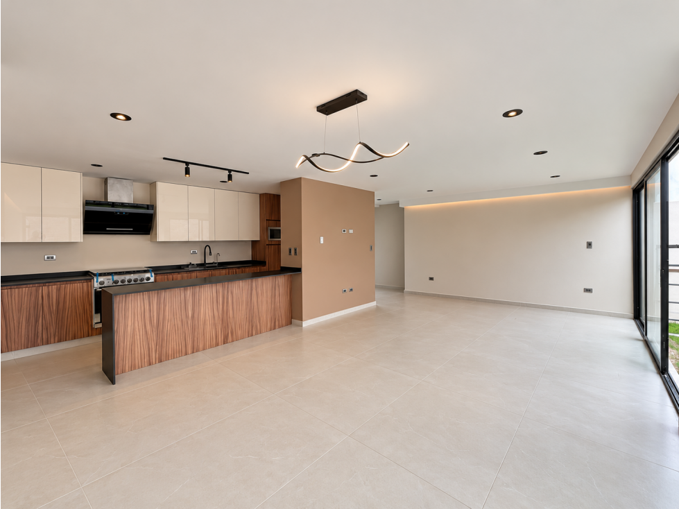 Casa en Venta en Parque Rodas, Lomas de Angelópolis, Puebla. — foto 2