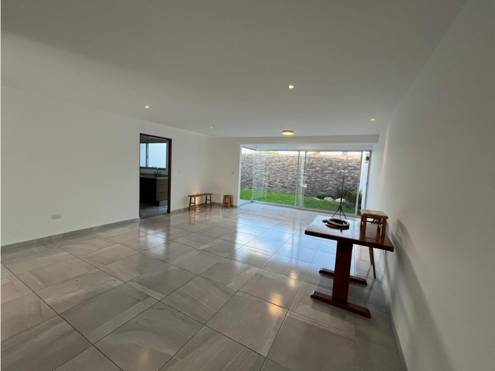 Residencia en Venta en Bosques de Zavaleta, Puebla. — foto 3