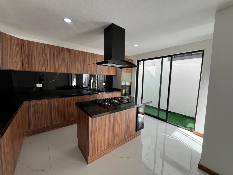 Casa en venta en Residencial Altana con Jacuzzi, Cholula, Puebla. — foto 6