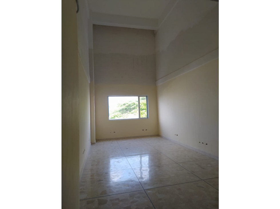 OFICINA EN ARRIENDO - MAMONAL