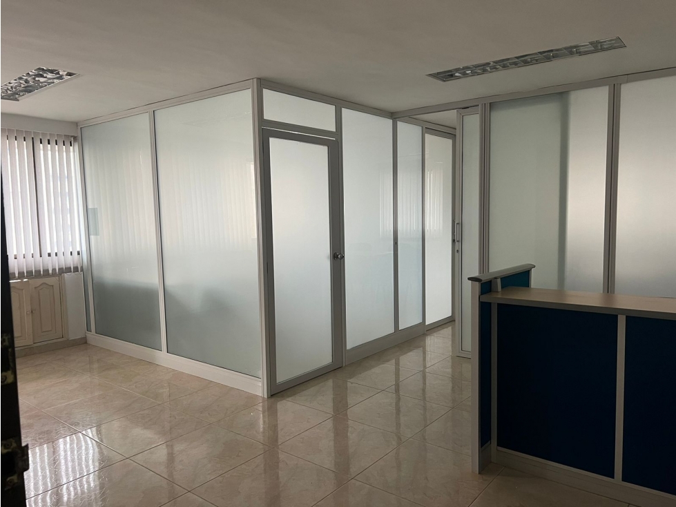 Oficina en arriendo y Venta en Cartagena- Bocagrande
