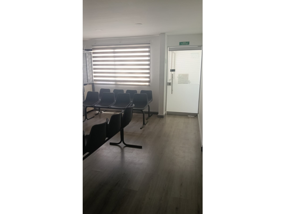Consultorio/Oficina en Arriendo - Barrio Bocagrande — foto 5