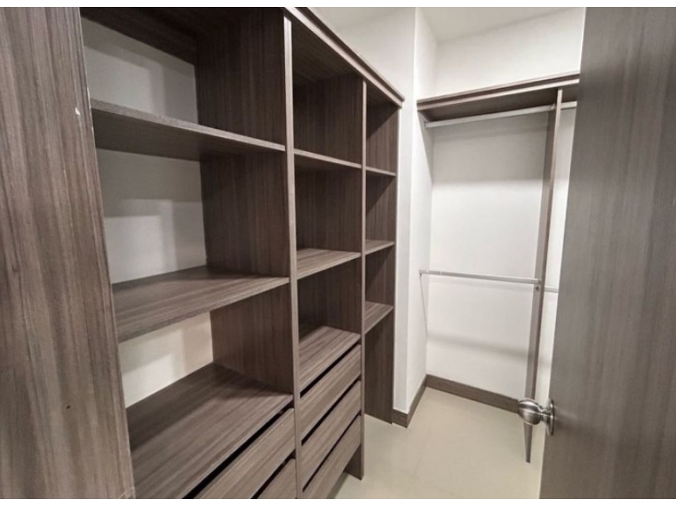 Apartamento en venta, Barrio Crespo - 5