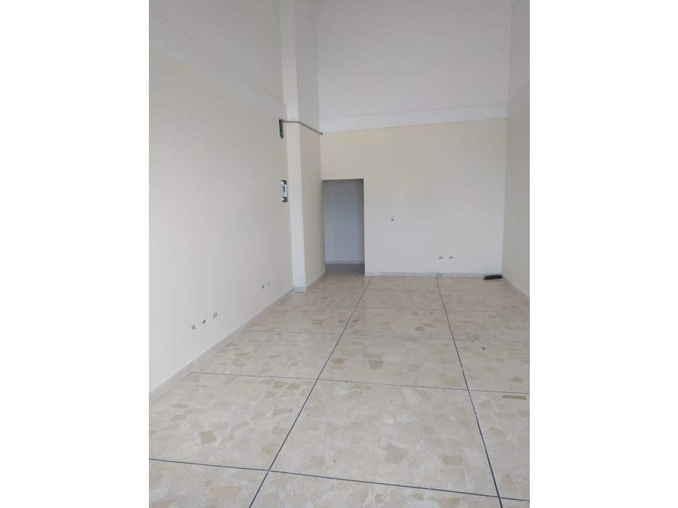 OFICINA EN ARRIENDO - MAMONAL — foto 2