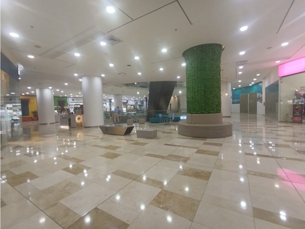 LOCAL EN ARRIENDO, BOCAGRANDE — foto 4