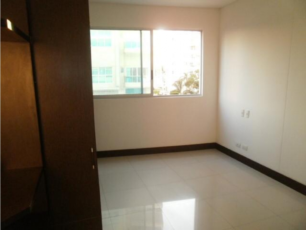 Segrera Mutis arrienda apartamento en Castillogrande — foto 6