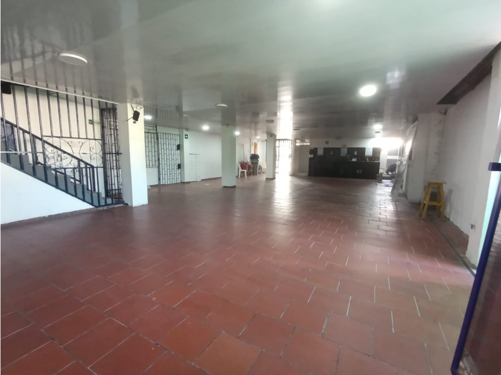 Local en arriendo, barrio el carmen — foto 6