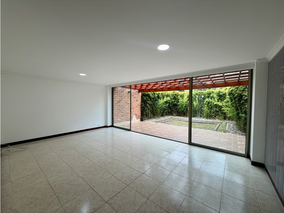 Venta Casa - El Tesoro