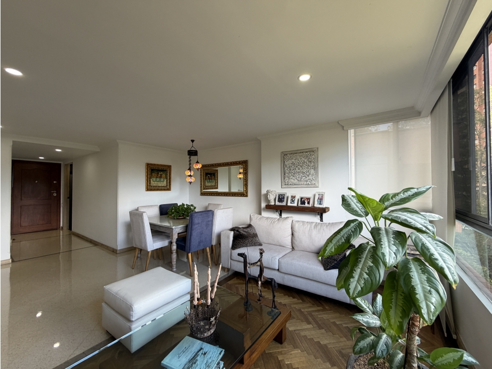 Venta Apartamento - El Tesoro — foto 3