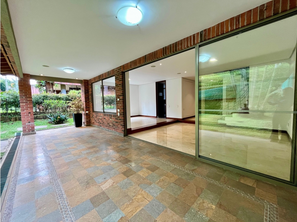 Venta o Arriendo Casa - Monticello - Medellín
