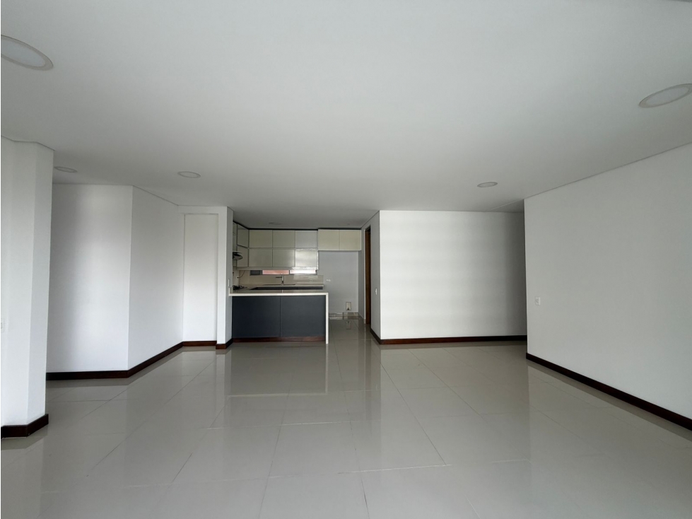 Arriendo Apartamento - Los Balsos — foto 5
