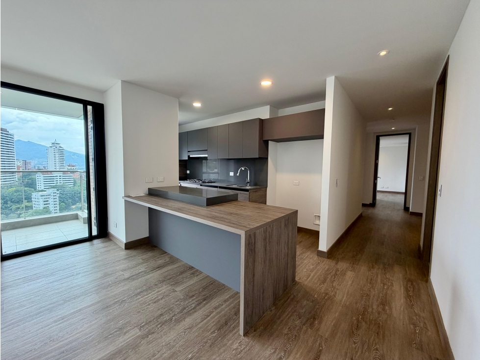 Arriendo - Apartamento- Los Balsos — foto 3