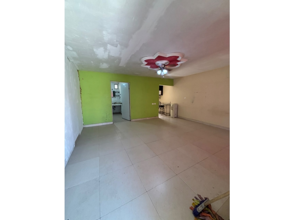 VENTA DE LOCALES EN APODACA, N.L. COL. TREBOLES - 3