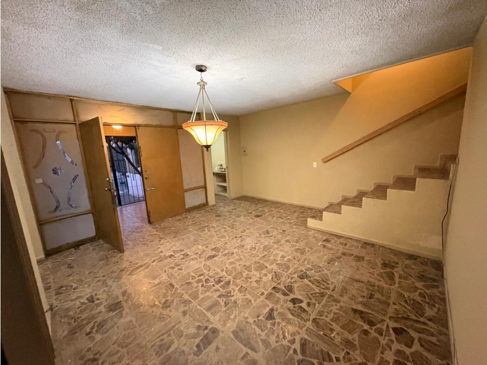 CASA EN VENTA EN CONTRY LA SILLA 1 SECTOR, GUADALUPE, N.L. - 4
