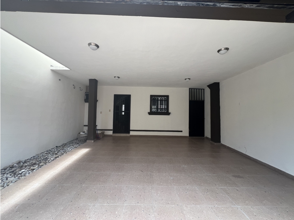CASA EN RENTA EN MIRADOR DE LA SILLA, GUADALUPE, N.L. - 2