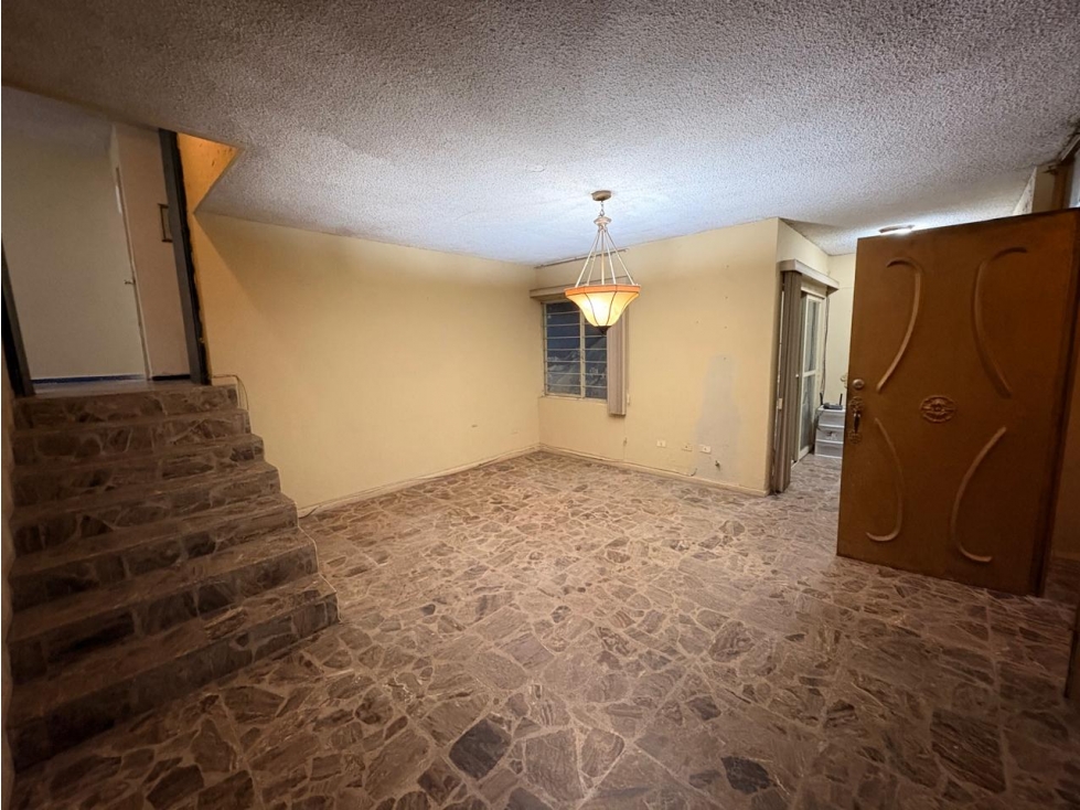CASA EN VENTA EN CONTRY LA SILLA 1 SECTOR, GUADALUPE, N.L. - 5