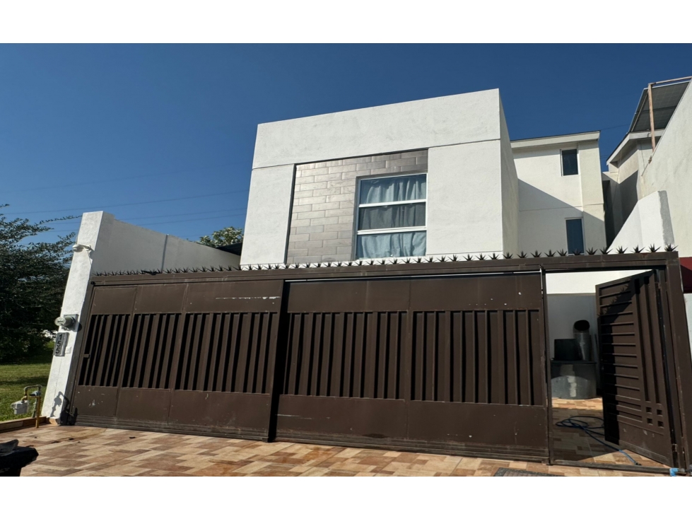 CASA EN VENTA EN CUMBRES SAMSARA, GARCIA, N.L. — foto 2