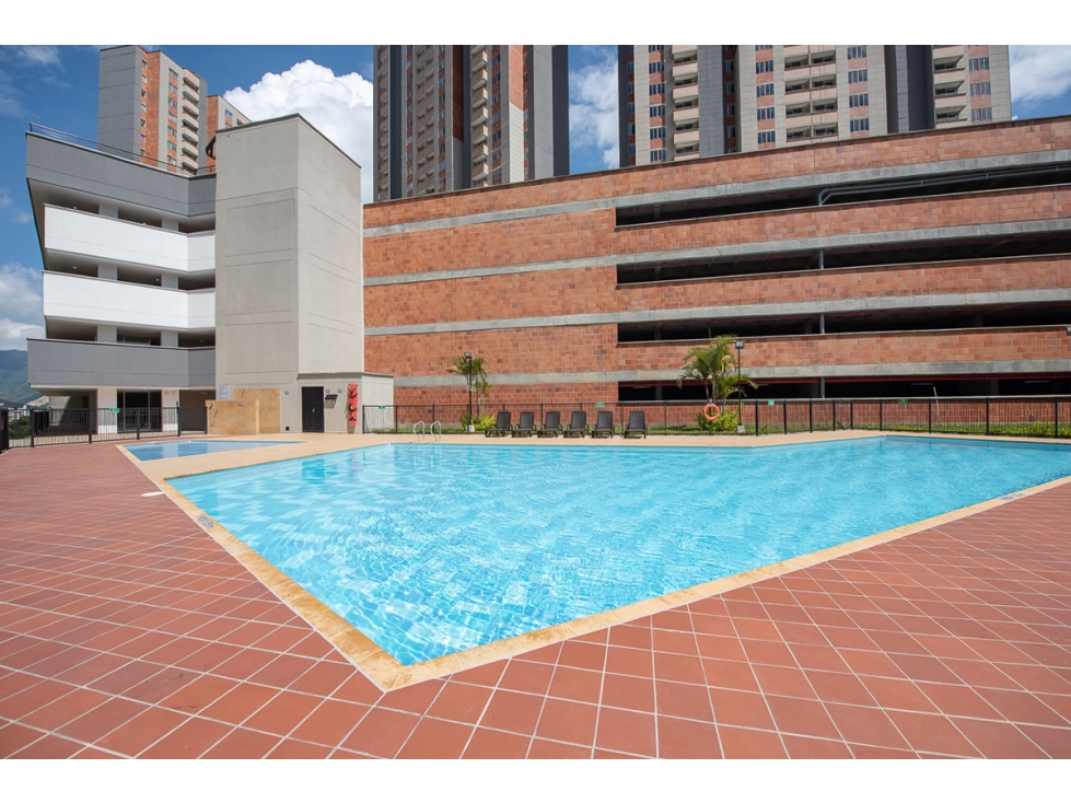 APARTAMENTO EN ROBLEDO PAJARITO