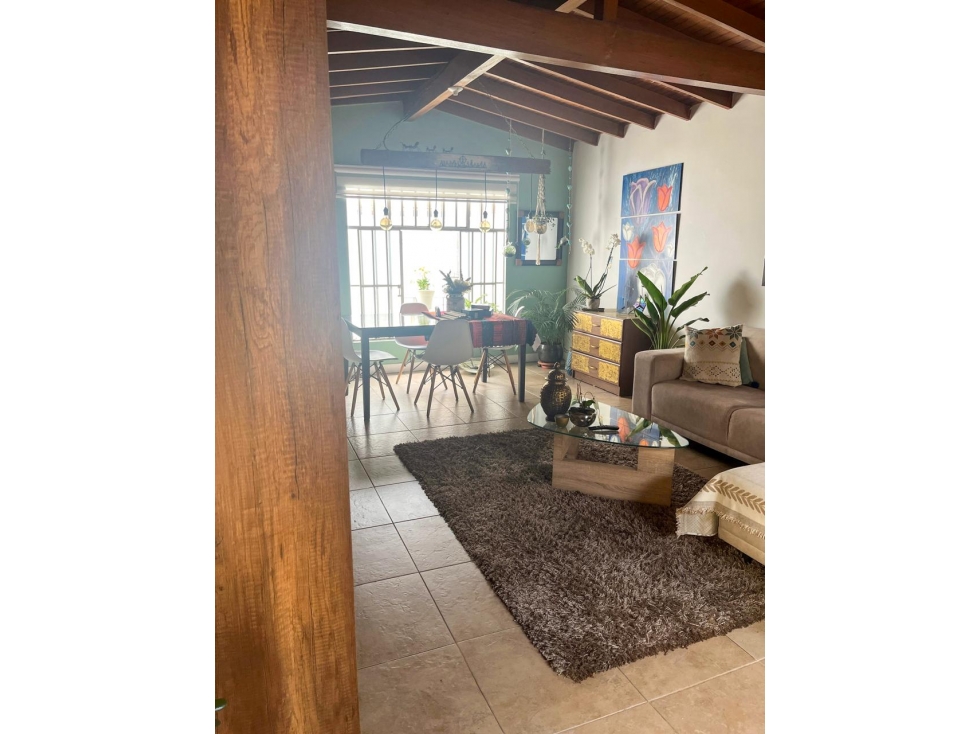 VENTA AMPLIO APARTAMENTO EN ESTADIO
