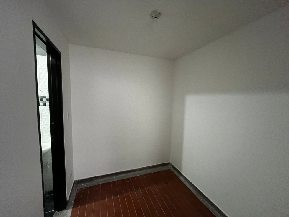Casa en venta en La Pradera: Amplia, céntrica y con gran potencial — foto 5
