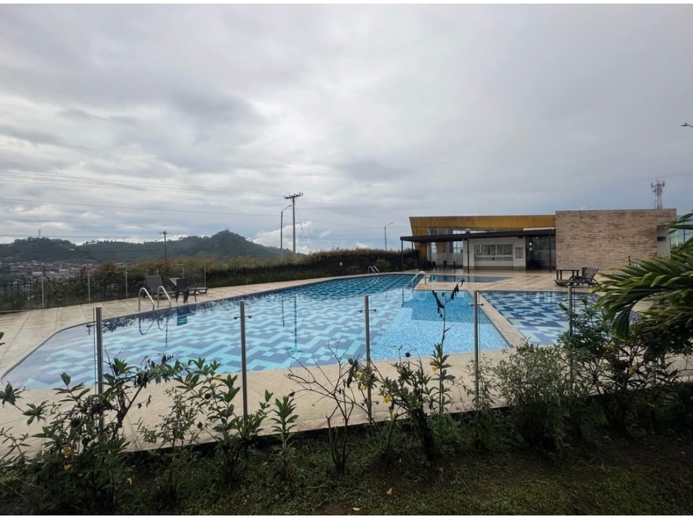 Apartamento en venta en Dosquebradas Sector Frailes — foto 2
