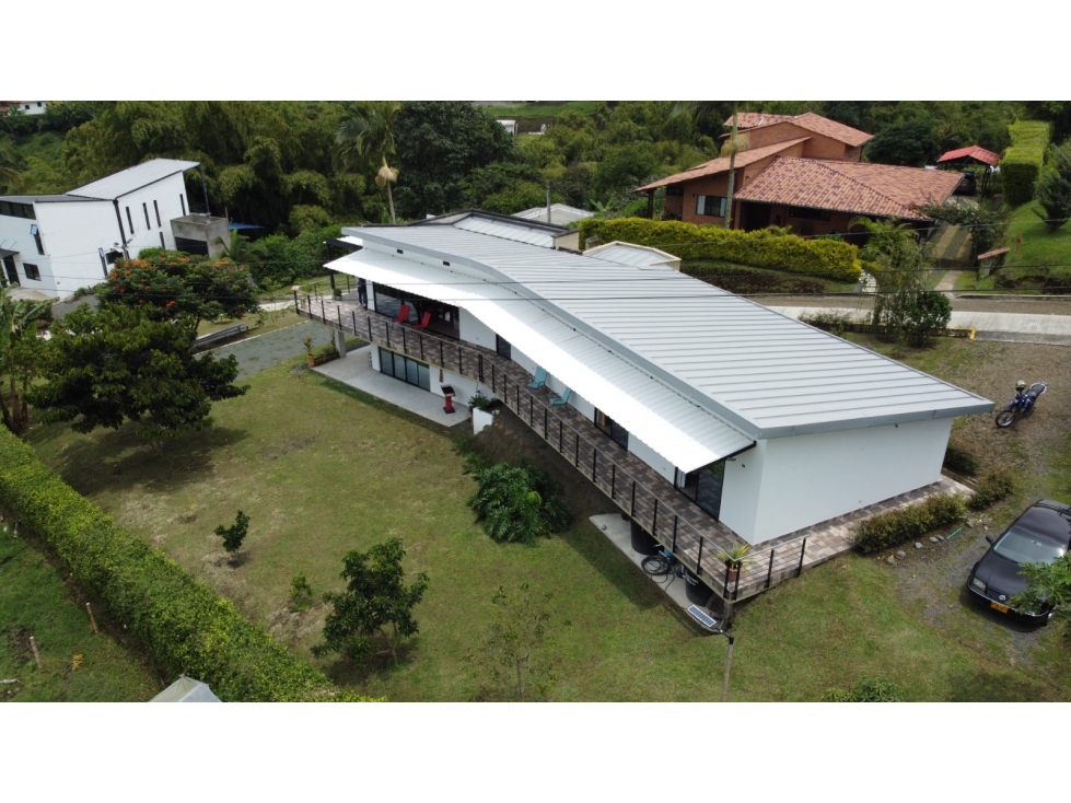 Casa campestre en venta Vía Armenia, Pereira