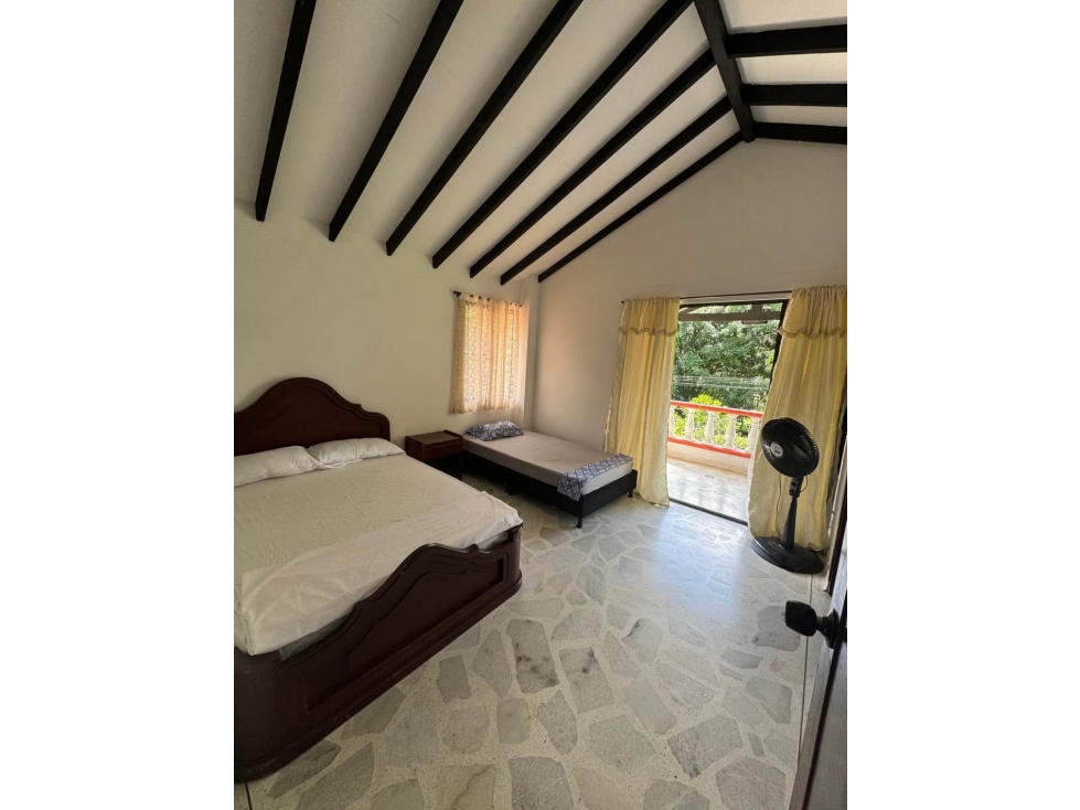 CASA CAMPESTRE EN VENTA SOBRE LA VÍA PEREIRA VITERBO - 4