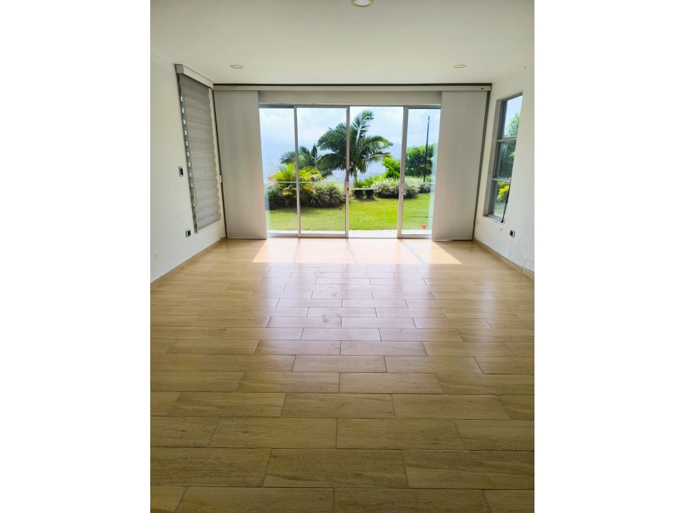 SE VENDE ESPECTACULAR CASA CAMPESTRE DOSQUEBRADAS - 4