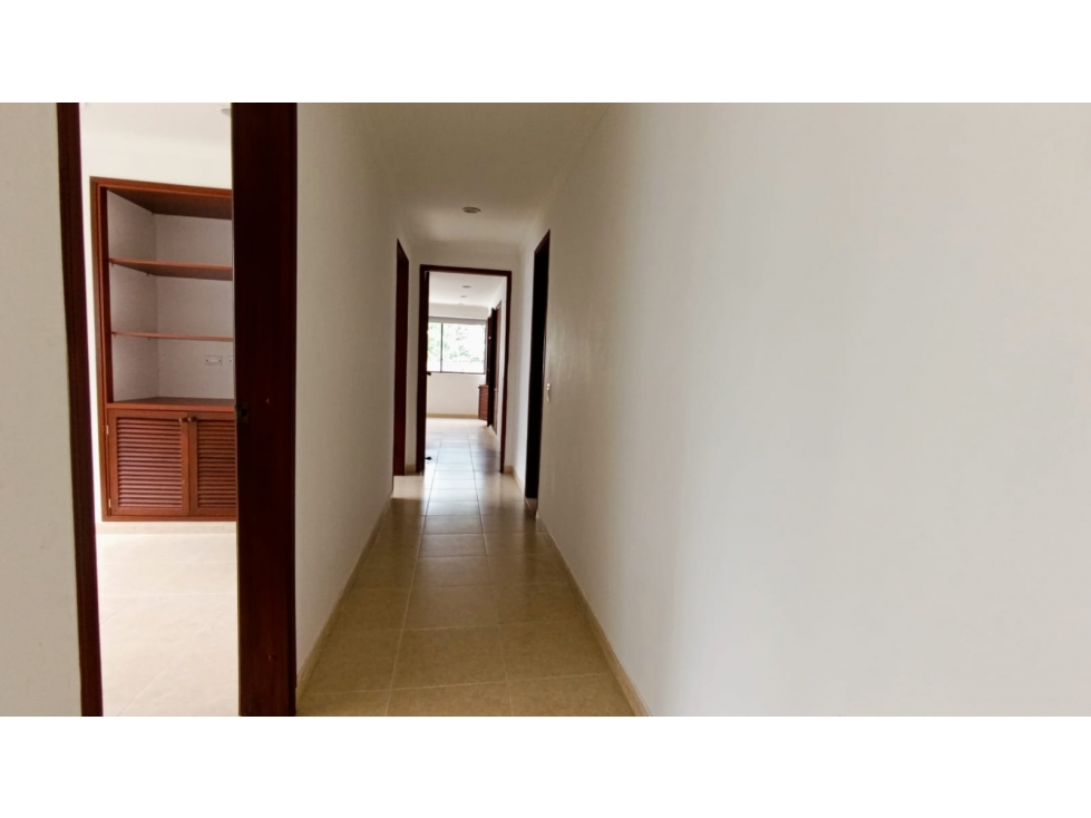 Apartamento en venta en el exclusivo sector de Pinares — foto 5