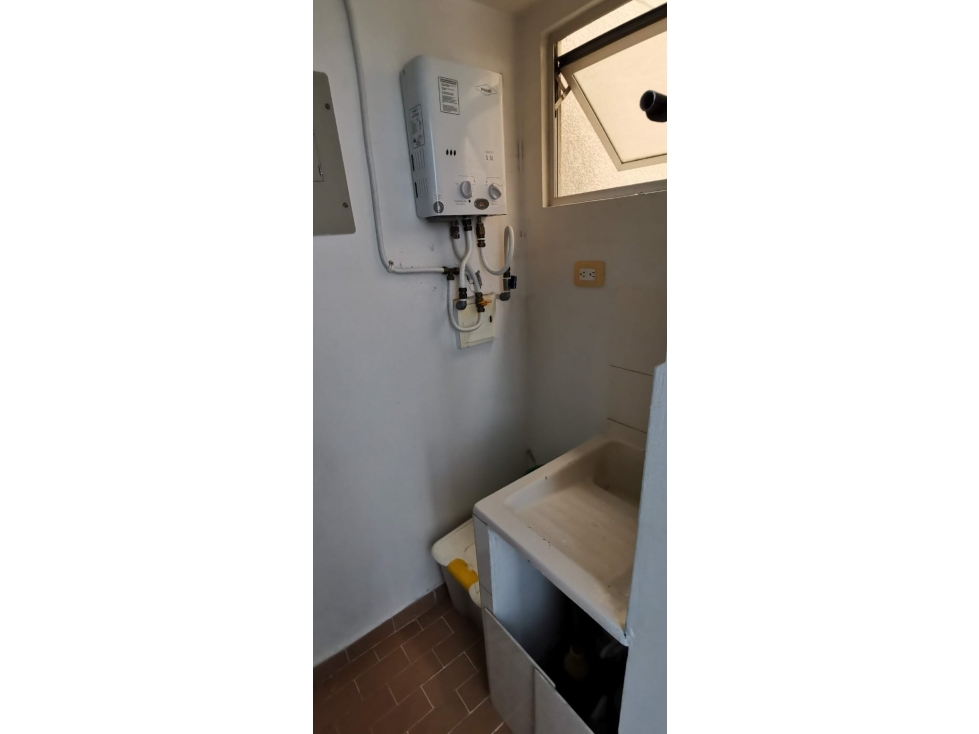 ¡Hermoso apartamento en conjunto cerrado, sector expofuturo! — foto 4