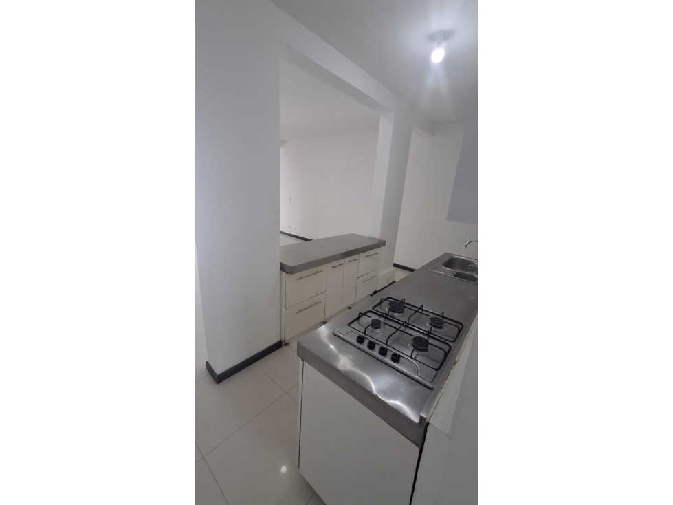 Hermoso Apartamento tipo Loft en Cerritos Pereira — foto 3