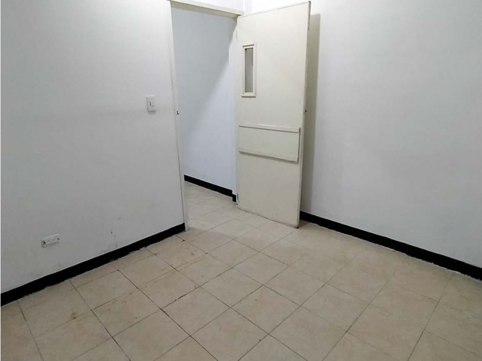 Se vende casa comercial esquinera en San Fernando, Dosquebradas — foto 2