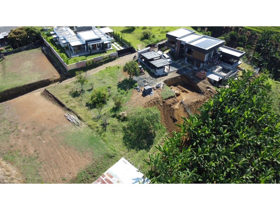 Lote campestre en venta en Tres Puertas, Pereira