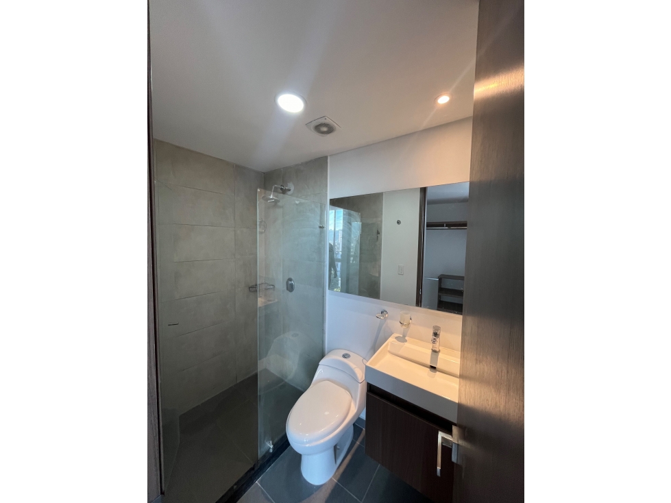 APARTAMENTO EN RENTA EN LOS ALPES - 2