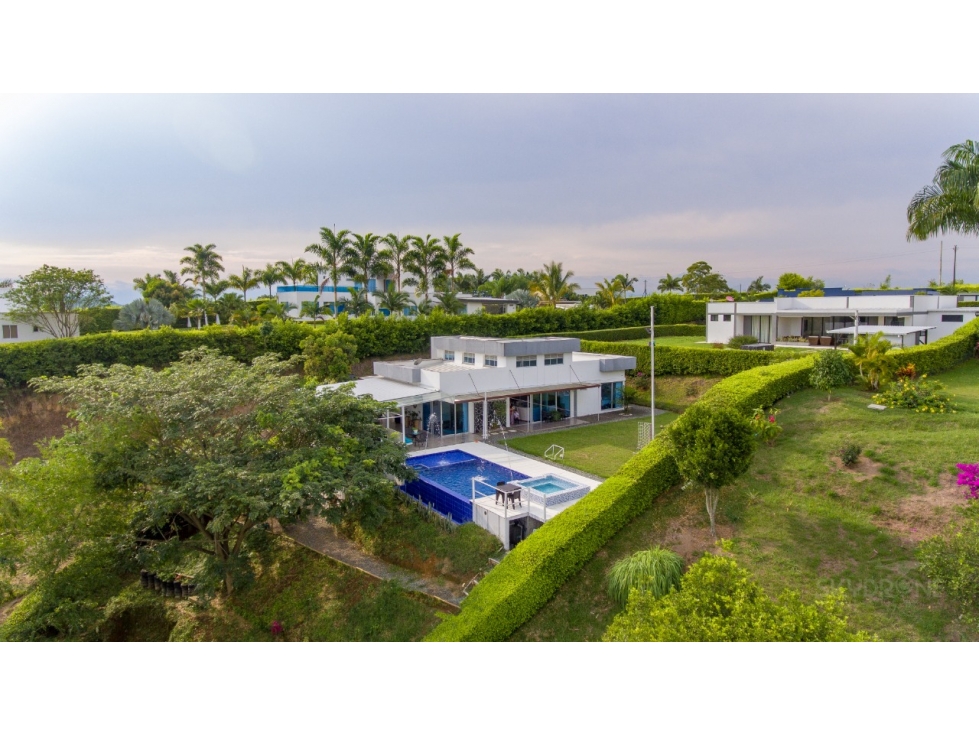 Espectacular casa campestre en venta Pizamos, Pereira