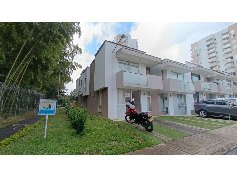 ¡Se vende espectacular casa esquinera en La Macarena, Dosquebradas! - 4