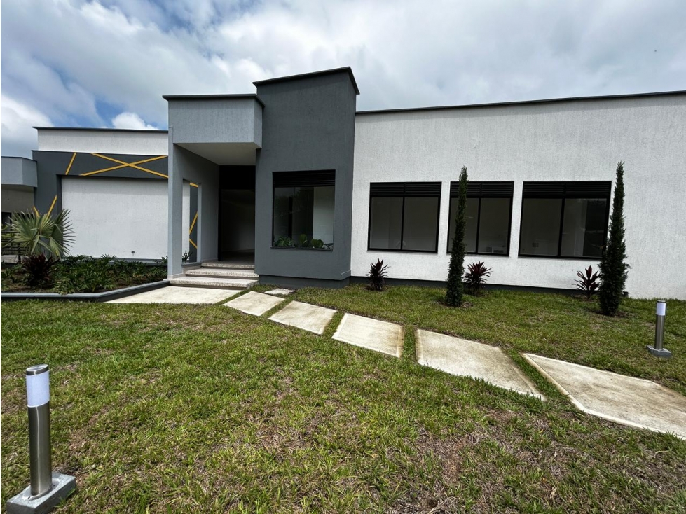 Casa campestre en venta en condominio exclusivo - Combia, Pereira